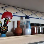 Main Avenue Albufeira, Walk To Beach, Old Town, Shooping, Location *