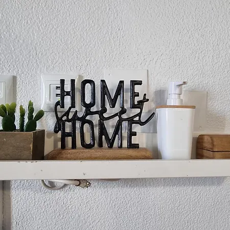 Daire Main Avenue Albufeira, Walk To Beach, Old Town, Shooping, Location Albufeira