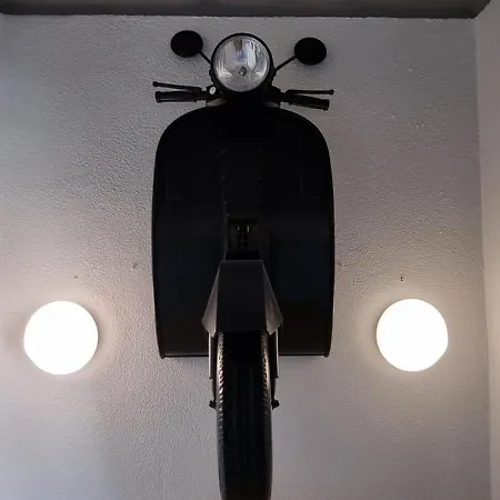 Main Avenue Albufeira, Walk To Beach, Old Town, Shooping, Location Daire *